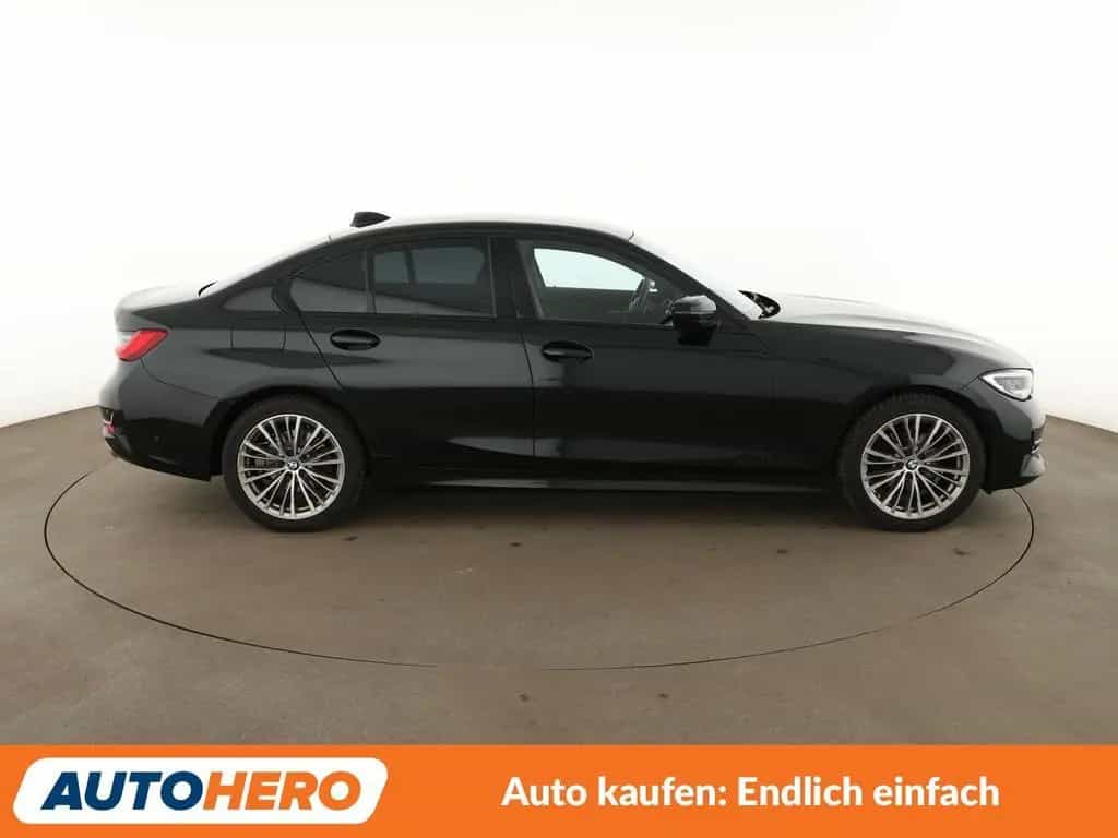 BMW 3 Series 320i Luxury Line Aut.*NAVI*LASER*CAM*TEMPO*SHZ* 11/2020-photo-6