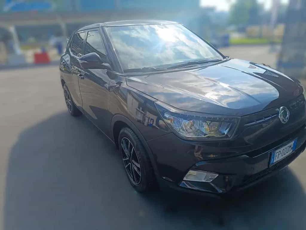 Ssangyong Tivoli 1.6d 2WD Be Visual 03/2018-photo-0