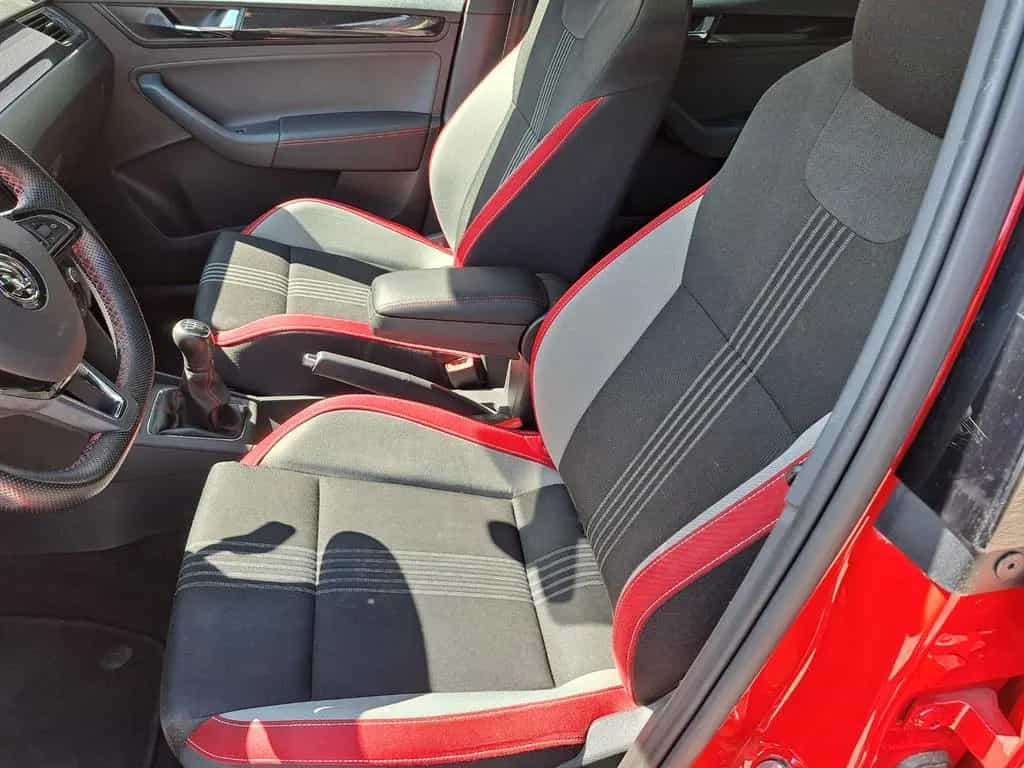 Skoda Rapid Spaceback Ambition Monte Carlo 04/2018-photo-10