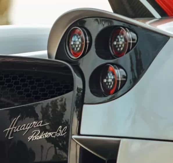 Pagani Huayra BC ROADSTER | 1 OF 40 | EXPORT POSSIBLE 06/2021-photo-0