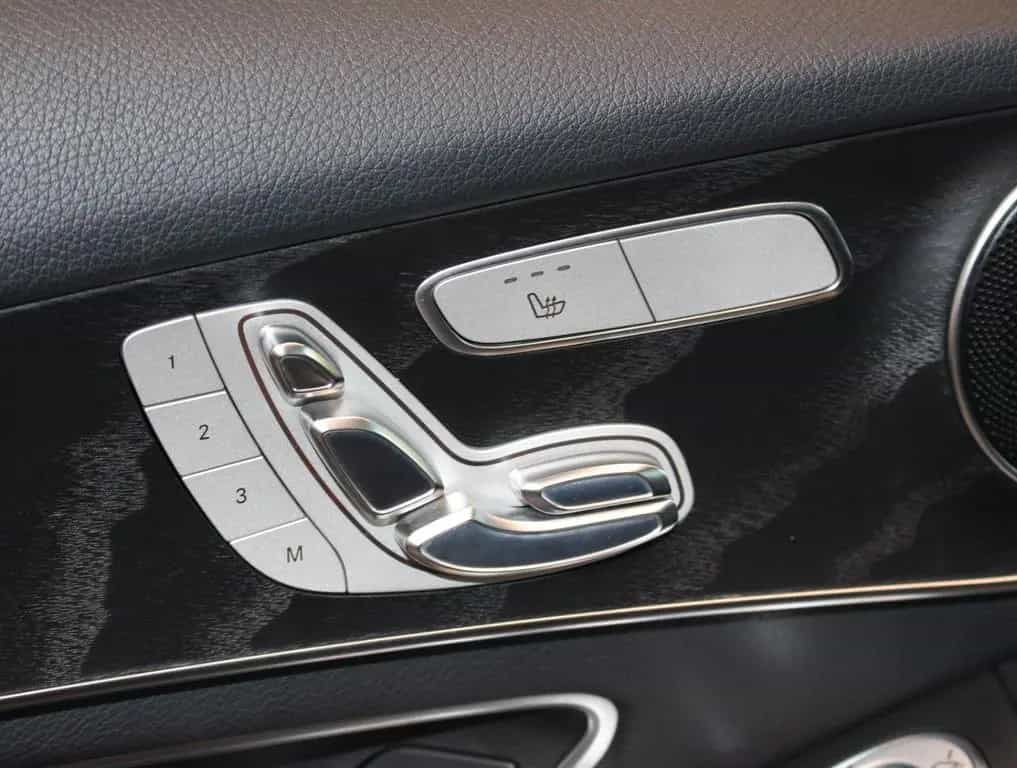 Mercedes-Benz GLC-Class 250 4MATIC AMG Line *PNRM*360 Kamera 09/2017-photo-14
