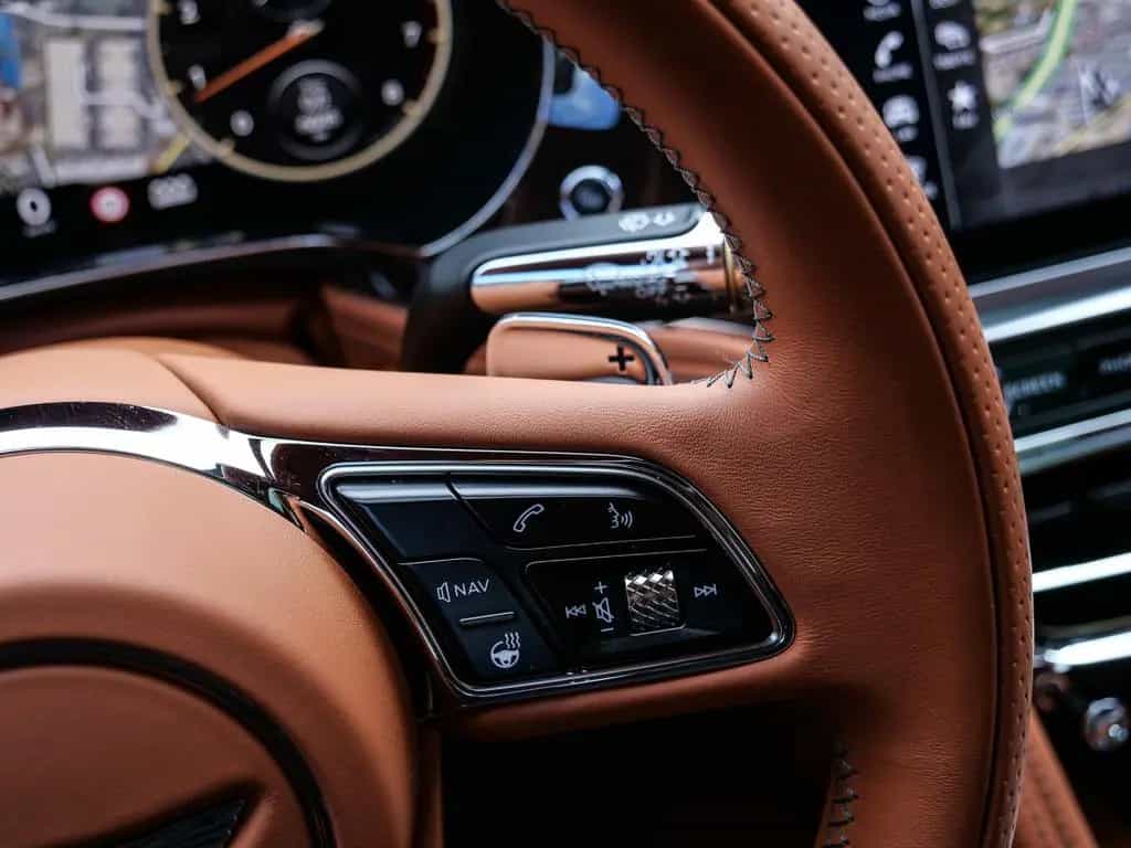 Bentley Flying Spur Azure Verdant 07/2024-photo-23