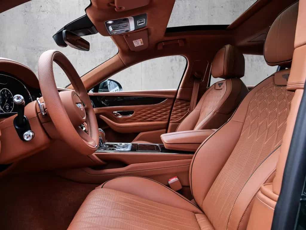 Bentley Flying Spur Azure Verdant 07/2024-photo-7