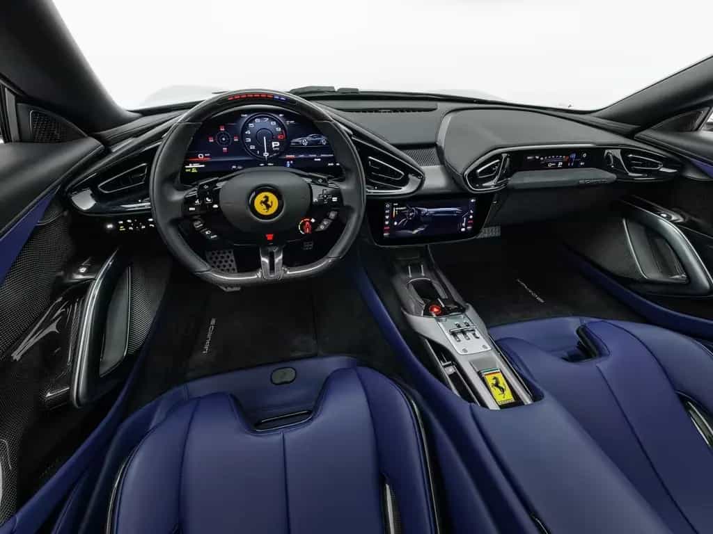 Ferrari 12Cilindri 07/2025-photo-11