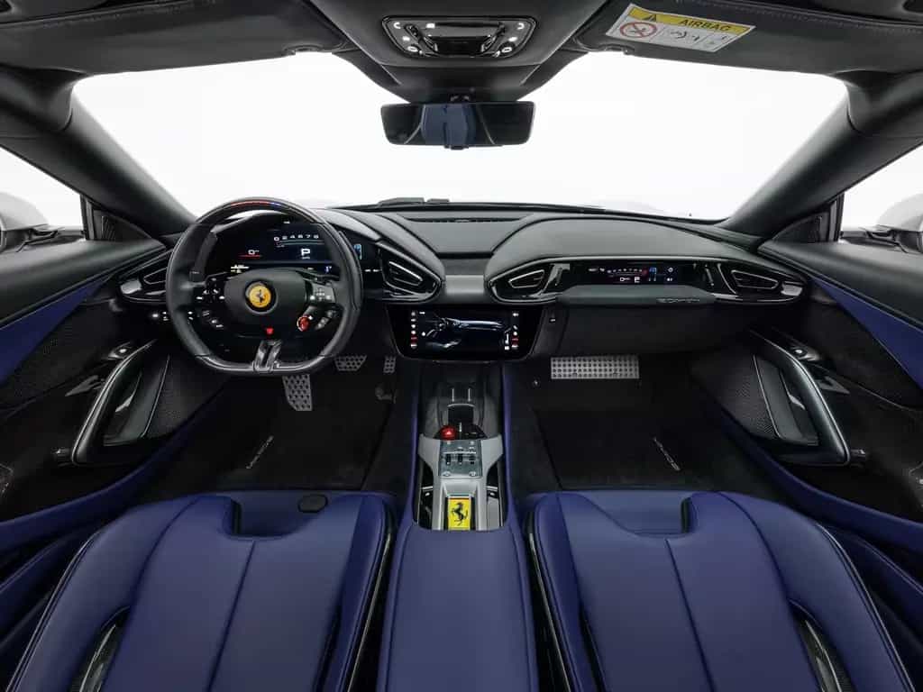 Ferrari 12Cilindri 07/2025-photo-3