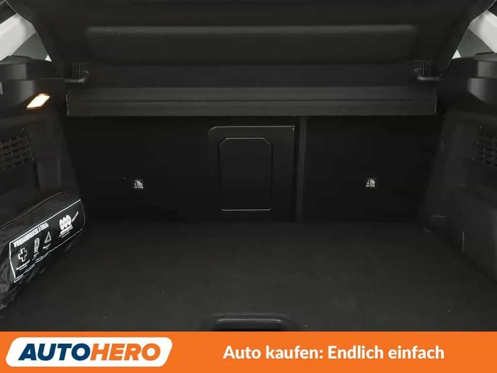 Citroën C4 1.5 Blue-HDi Max Aut.*NAVI*LED*HEADUP*SPUR* 05/2024-photo-17