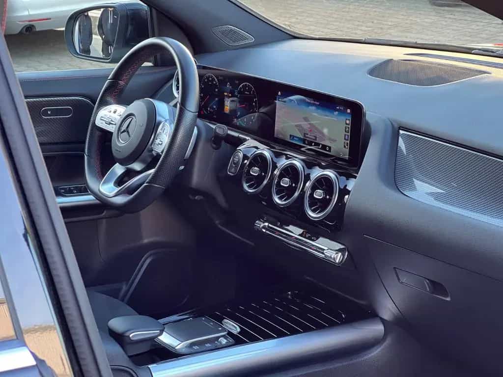 Mercedes-Benz GLA 200 "AMG-LINE/LED/KAMERA/WIDESCREEN/19" 08/2020-photo-34