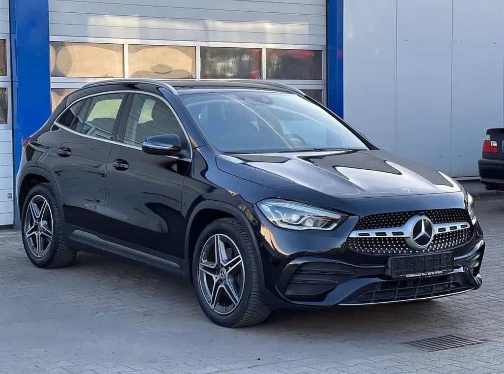 Mercedes-Benz GLA 200 "AMG-LINE/LED/KAMERA/WIDESCREEN/19" 08/2020-photo-4