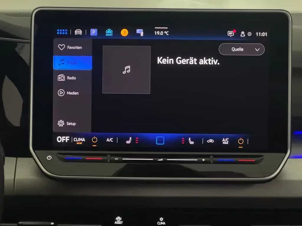 Volkswagen Golf 1.5 eTSI I virtual Navi-app ACC Ambiente 03/2025-photo-27