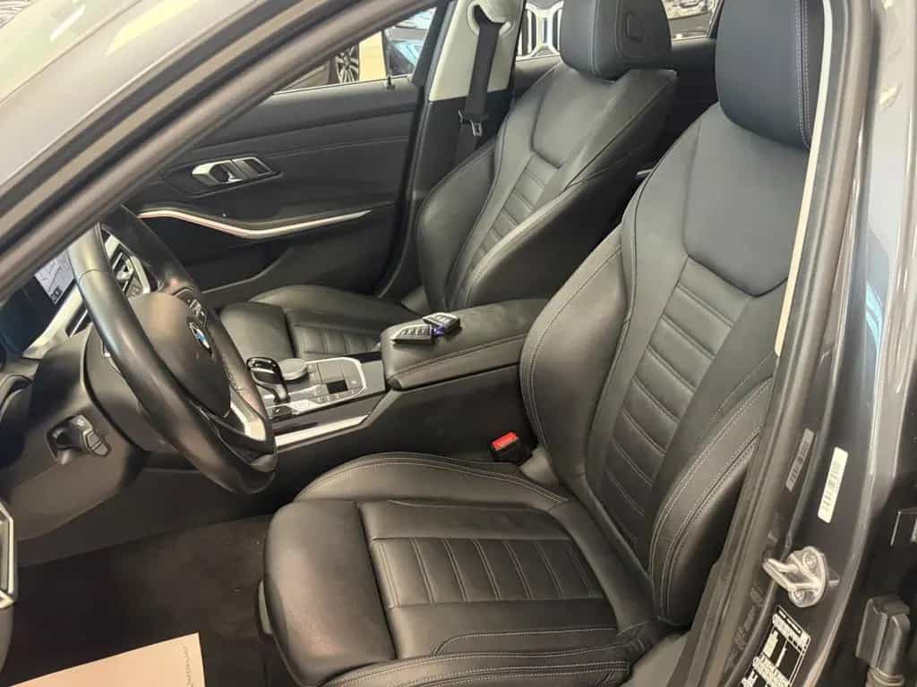 BMW 320 d LuxuryLine Aut/AHK/Pan/Park/StGo/SportSitz 12/2021-photo-15