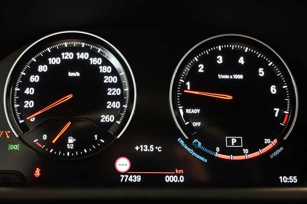 BMW X2 xDrive 20 i M Sport *LED *KAMERA *HUD *AHK 01/2020-photo-27