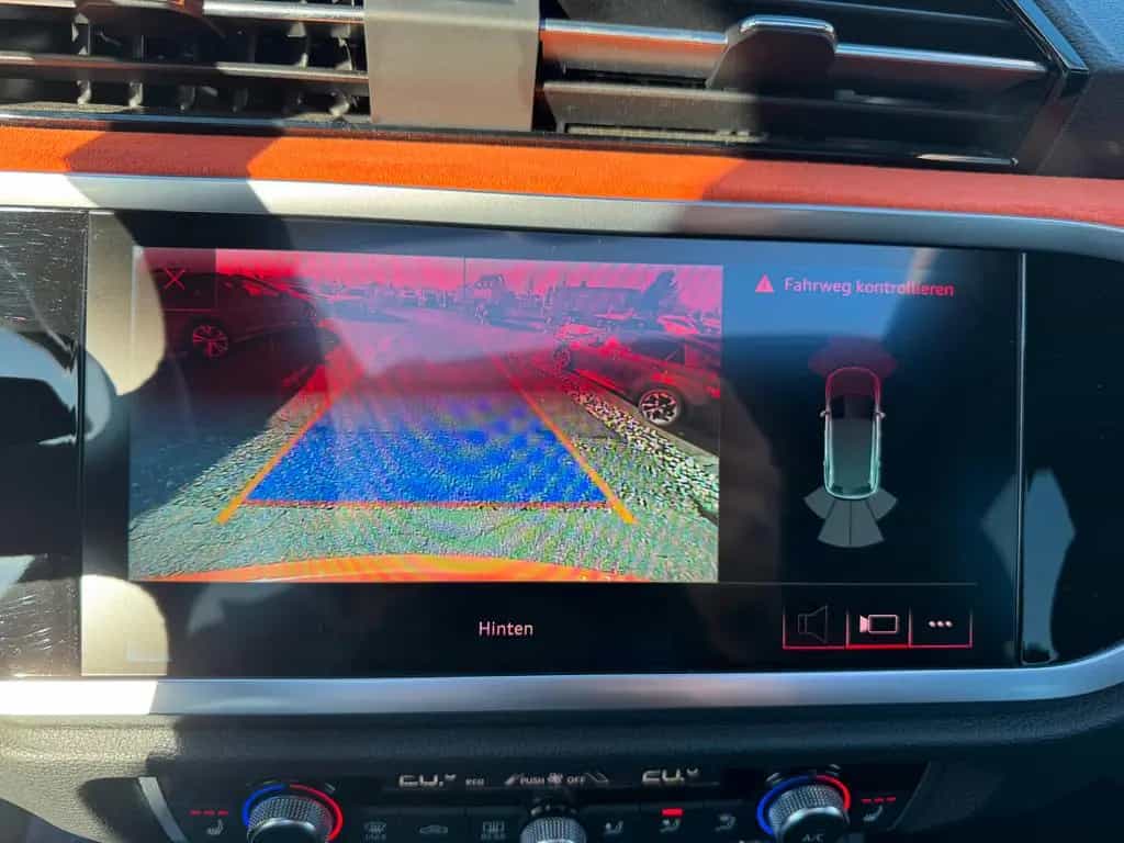 Audi Q3 S line 45 TFSI qu S tronic MATRIX NAV PAN SHZ 12/2018-photo-19