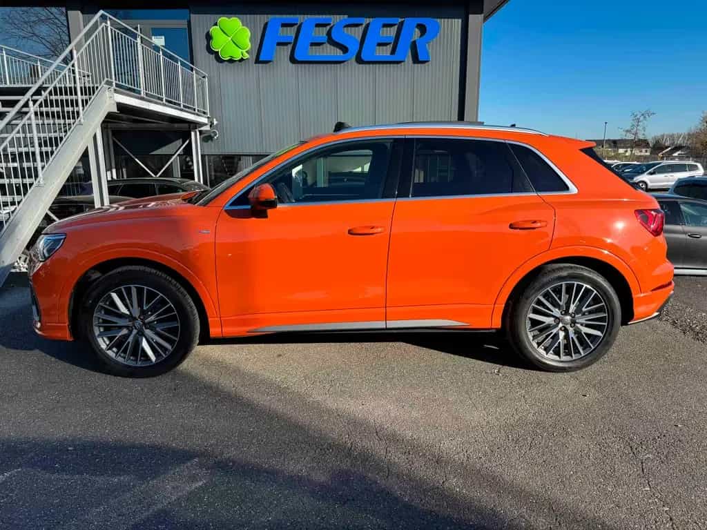 Audi Q3 S line 45 TFSI qu S tronic MATRIX NAV PAN SHZ 12/2018-photo-3