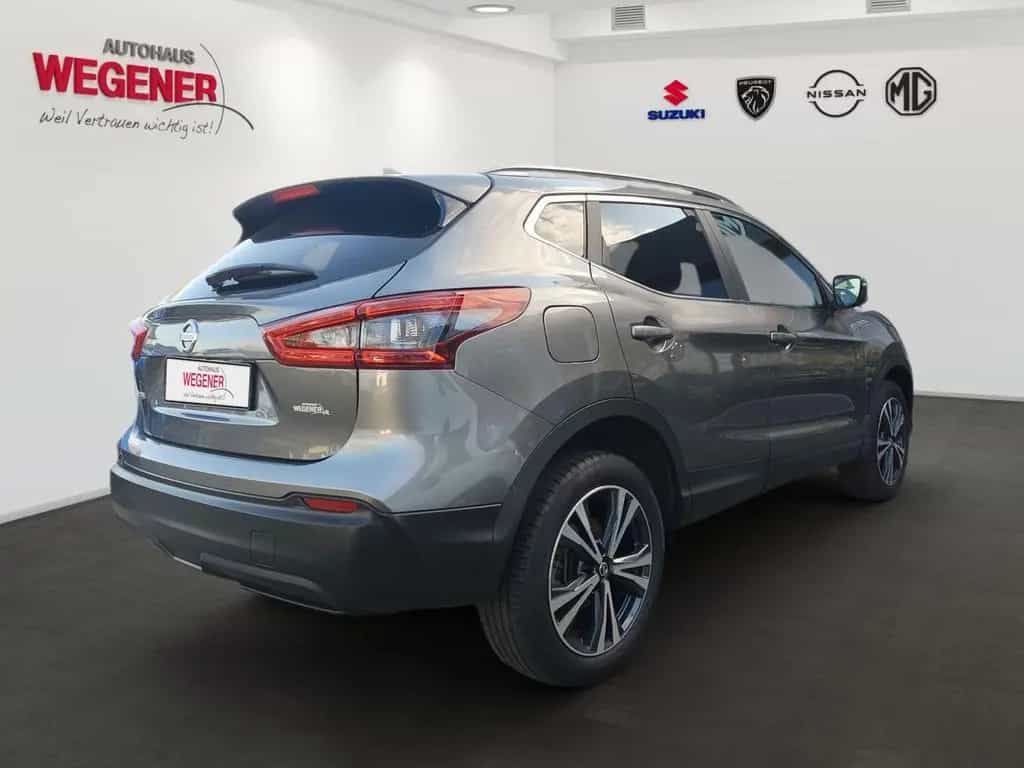 Nissan Qashqai 1.3 N-Way PANO*SHZ*CAM*Klima*Navi*LM 06/2019-photo-2