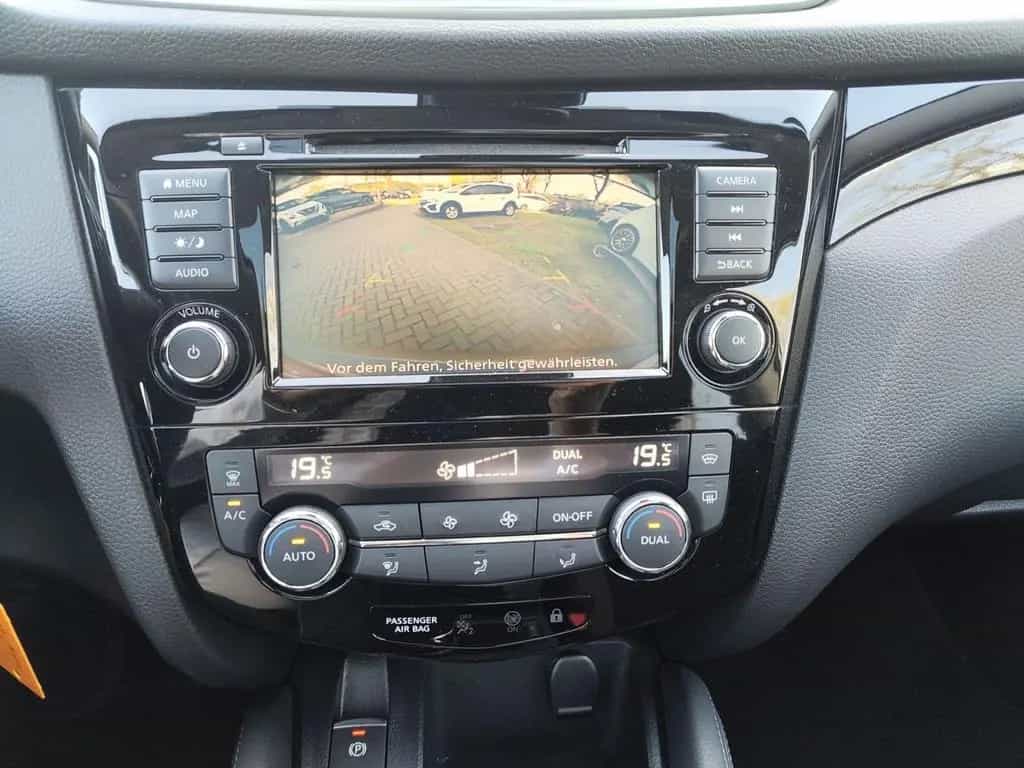 Nissan Qashqai 1.3 N-Way PANO*SHZ*CAM*Klima*Navi*LM 06/2019-photo-8