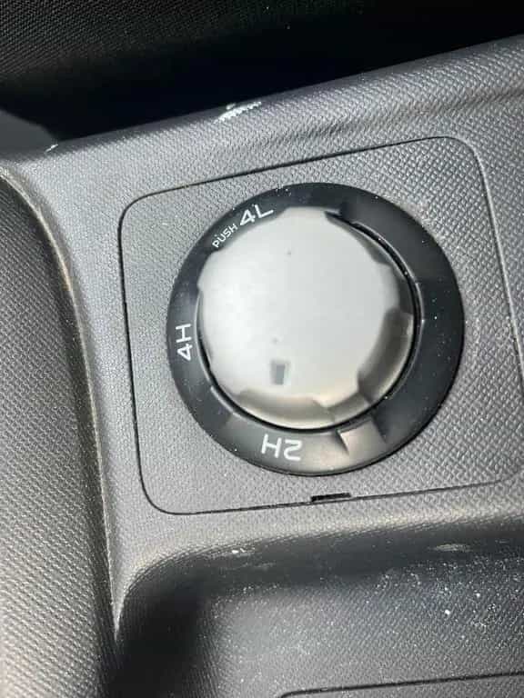 Isuzu D-Max Double Cab 4WD Custom 07/2013-photo-15
