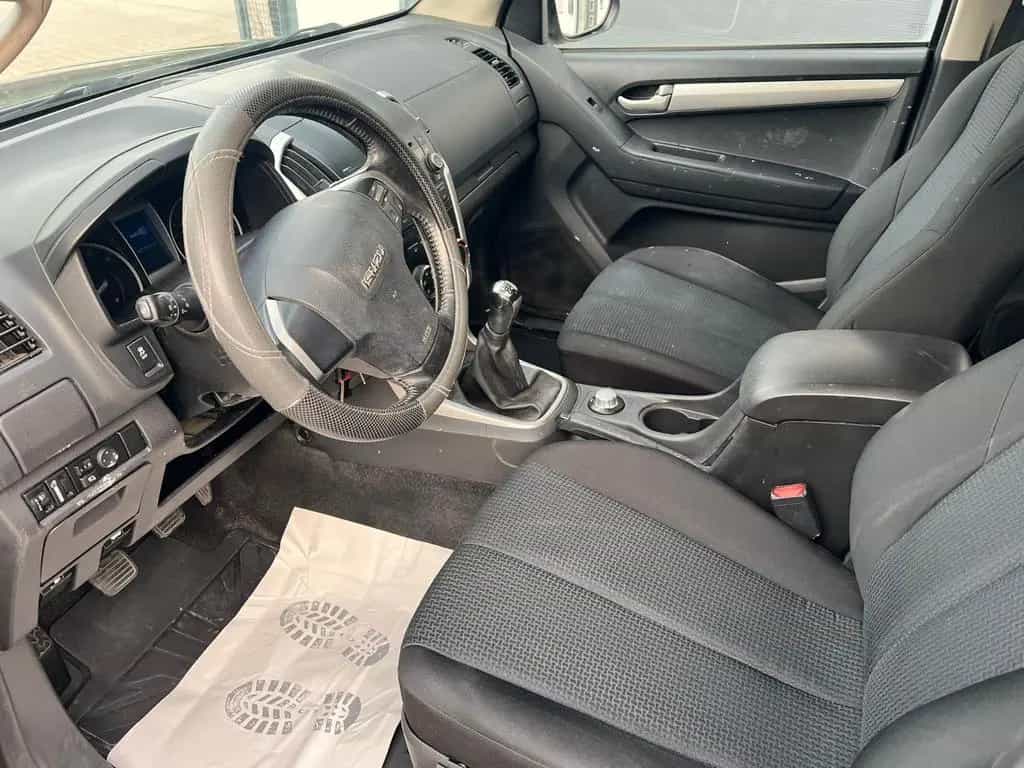 Isuzu D-Max Double Cab 4WD Custom 07/2013-photo-7