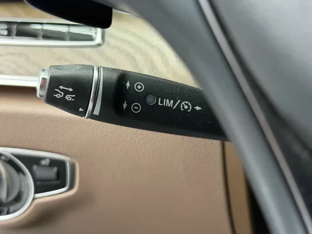 Mercedes-Benz E 220 T d 4Matic All-Terrain Avantgarde, LED, 9G 07/2017-photo-6