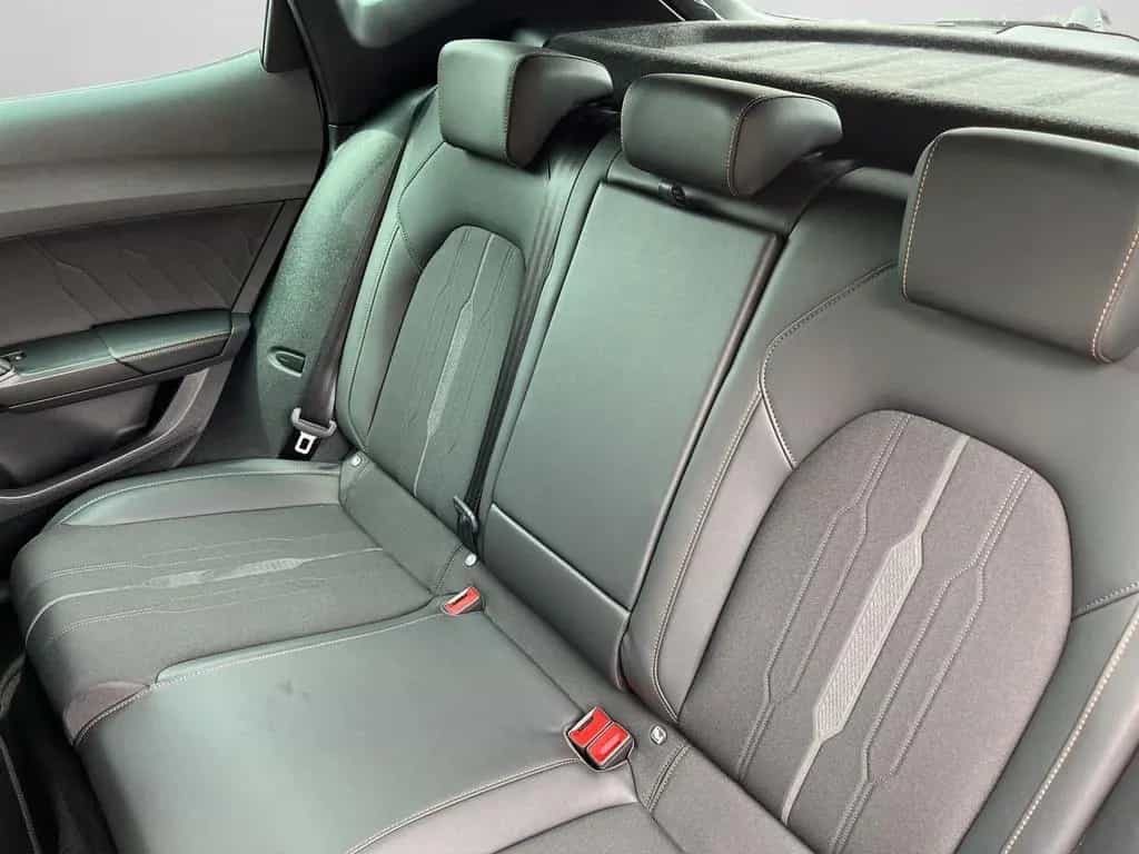 Cupra Formentor VZ 2.0 TSI 4Drive Navi, Pano, SHZ, RFK 04/2024-photo-13