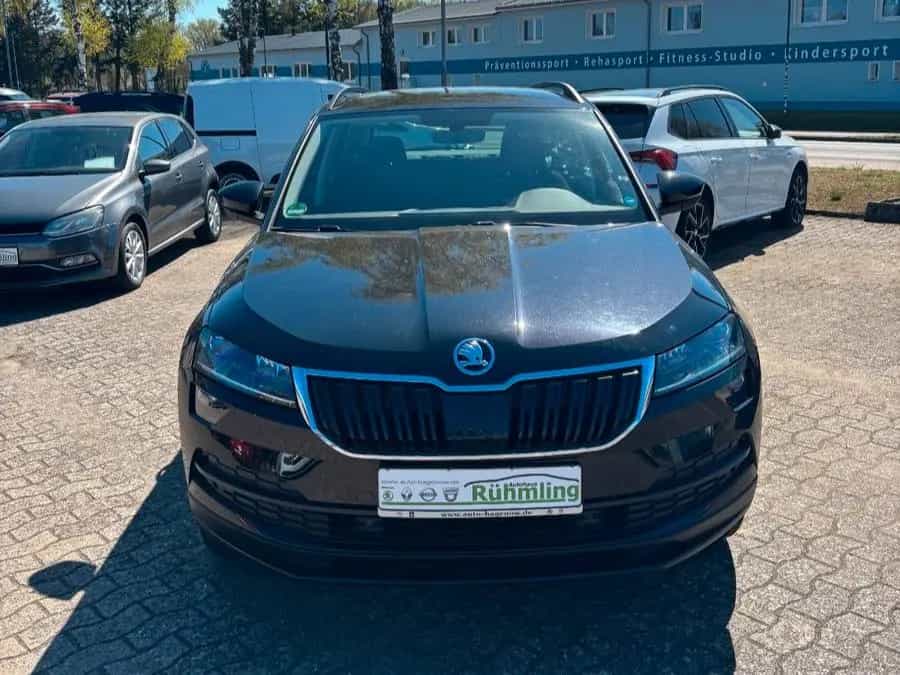 Skoda Karoq Ambition SKR/WKR / AHK/ KLIMA 11/2018-photo-1