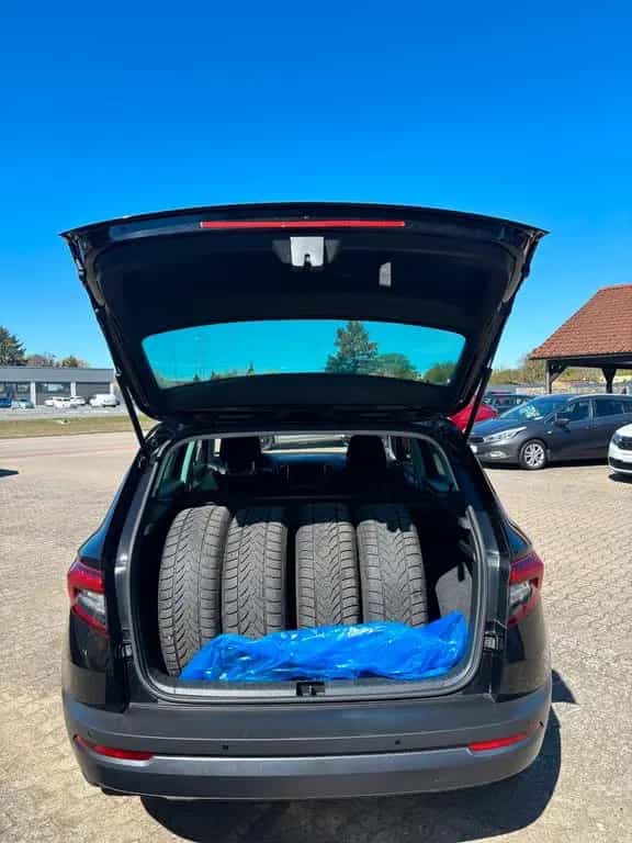 Skoda Karoq Ambition SKR/WKR / AHK/ KLIMA 11/2018-photo-6