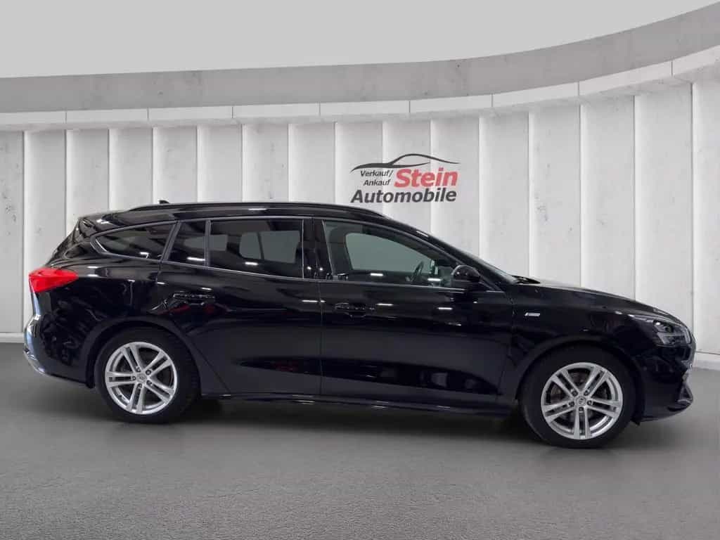 Ford Focus Turnier ST-Line 06/2019-photo-5
