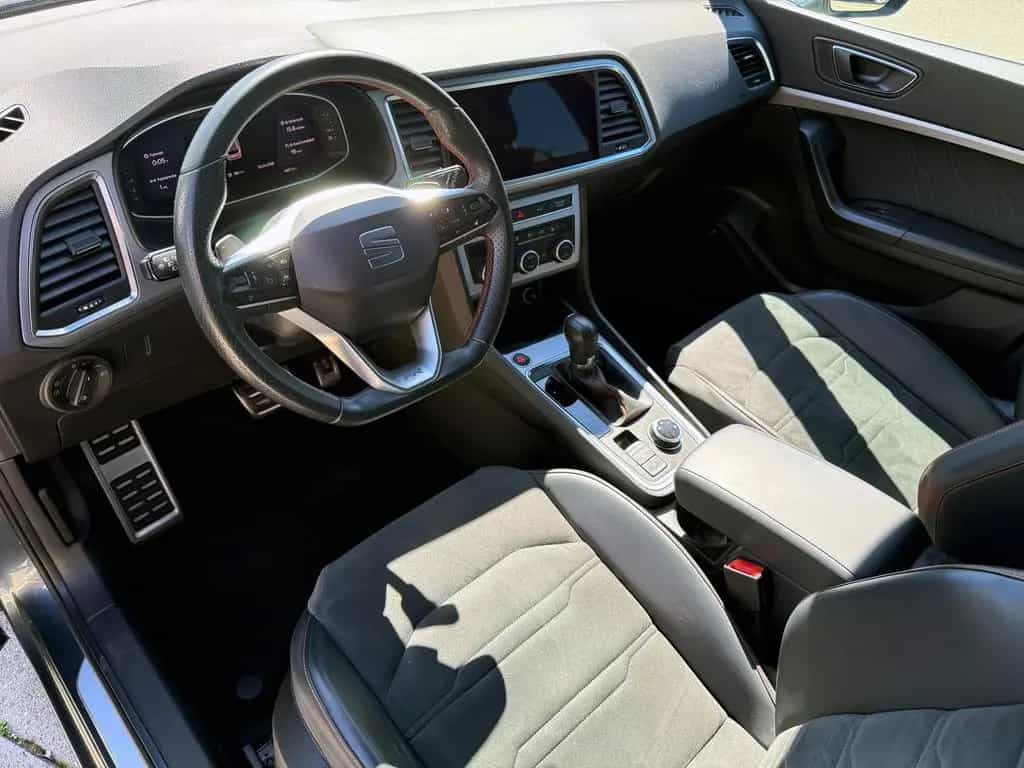 Seat Ateca 1.5TSI DSG FR ACC LED SHZ AHK KAM CarPlay 01/2022-photo-5