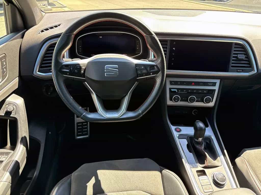 Seat Ateca 1.5TSI DSG FR ACC LED SHZ AHK KAM CarPlay 01/2022-photo-6
