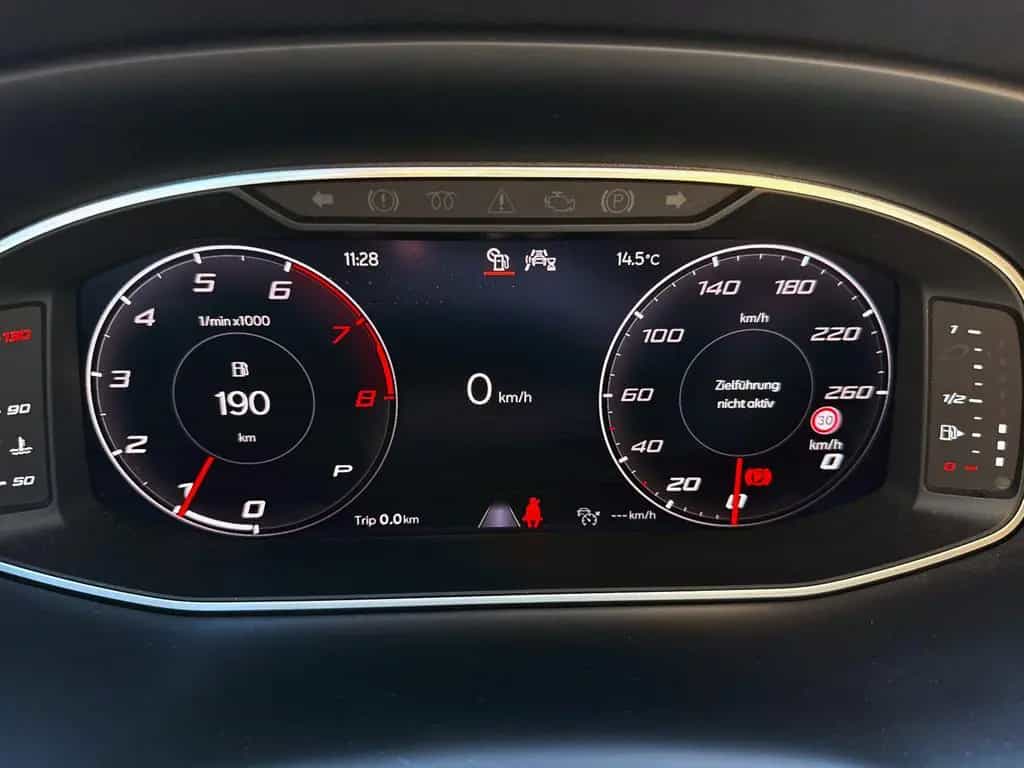 Seat Ateca 1.5TSI DSG FR ACC LED SHZ AHK KAM CarPlay 01/2022-photo-7