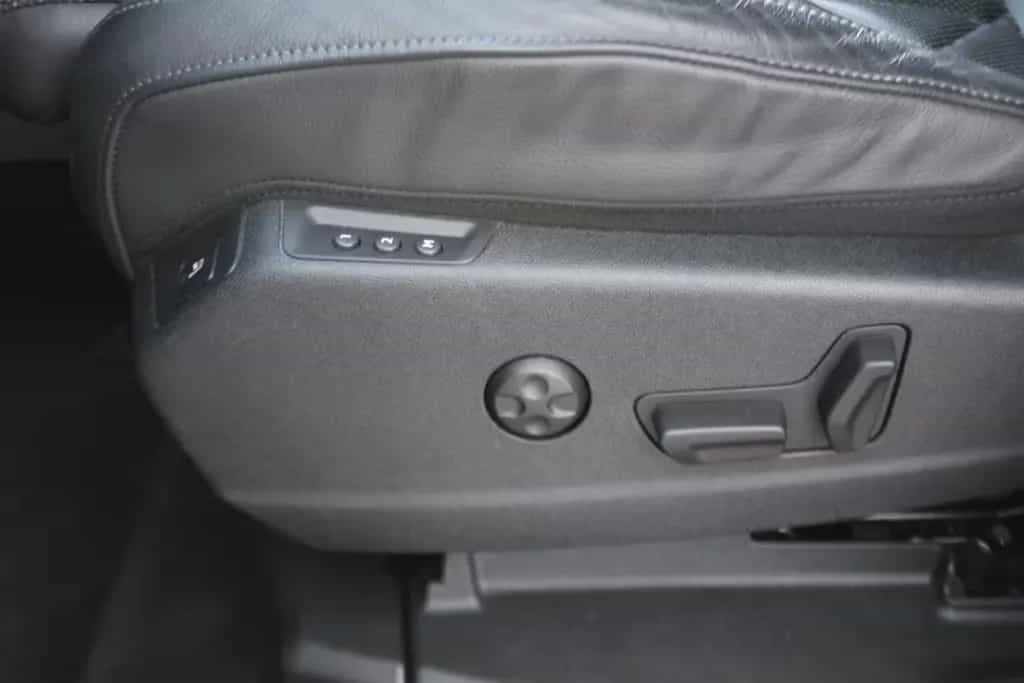 DS Automobiles DS7 (Crossback) DS7 Pur Tech  RIVOLI ( 14.660.- € NETTO ) 06/2020-photo-4