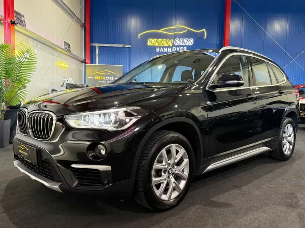 BMW X1 sDrive 18 i xLine*1 HAND*NAVI*LED*SHZG*TEMPO 03/2019-photo-0