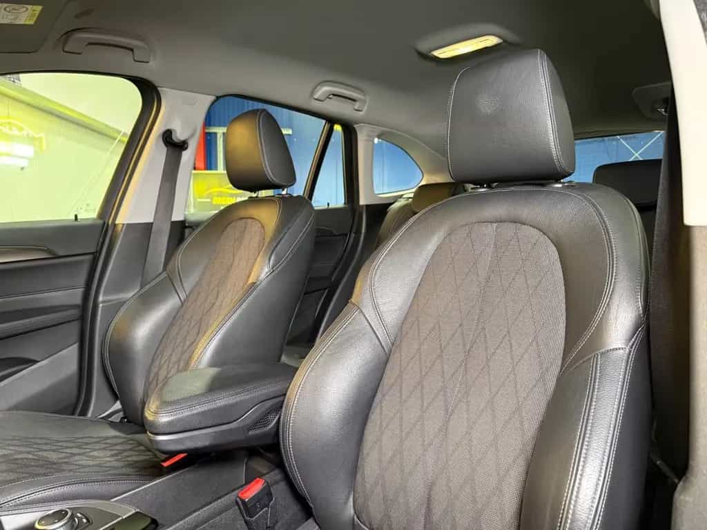 BMW X1 sDrive 18 i xLine*1 HAND*NAVI*LED*SHZG*TEMPO 03/2019-photo-12