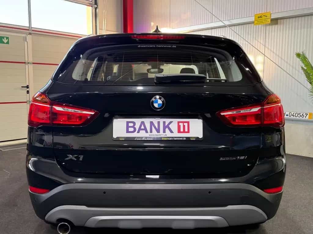 BMW X1 sDrive 18 i xLine*1 HAND*NAVI*LED*SHZG*TEMPO 03/2019-photo-4