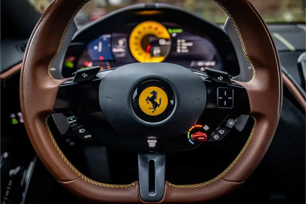 Ferrari Roma 3.9 V8 HELE Verde Zeltweg Magneride Full Ad 10/2023-photo-8