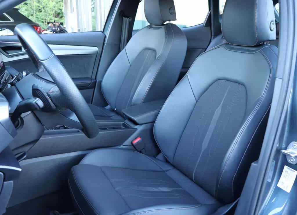 Cupra Formentor 2.0 TDI 4Drive DSG !! V-Cockpit+LED !! 09/2023-photo-7