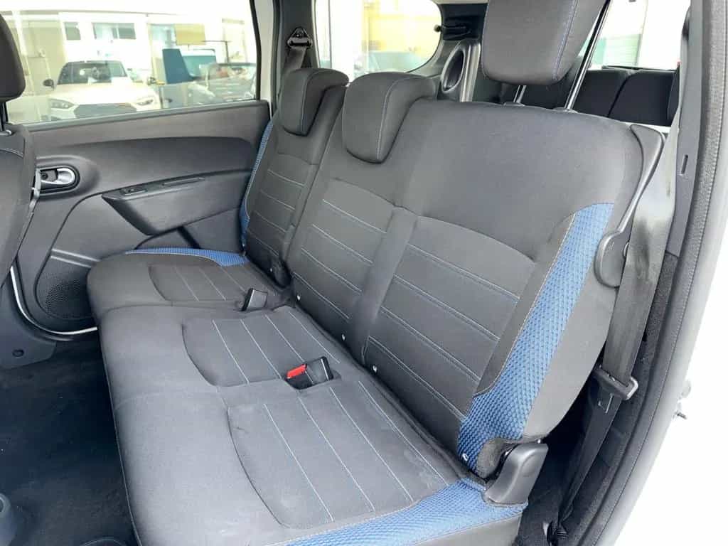 Dacia Lodgy Stepway *7-SITZER*NAVI*SITZH*KAMERA*CARPL 02/2022-photo-13