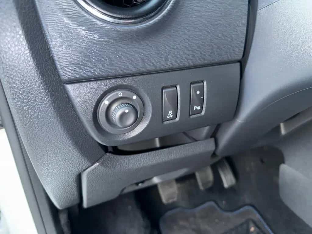 Dacia Lodgy Stepway *7-SITZER*NAVI*SITZH*KAMERA*CARPL 02/2022-photo-32