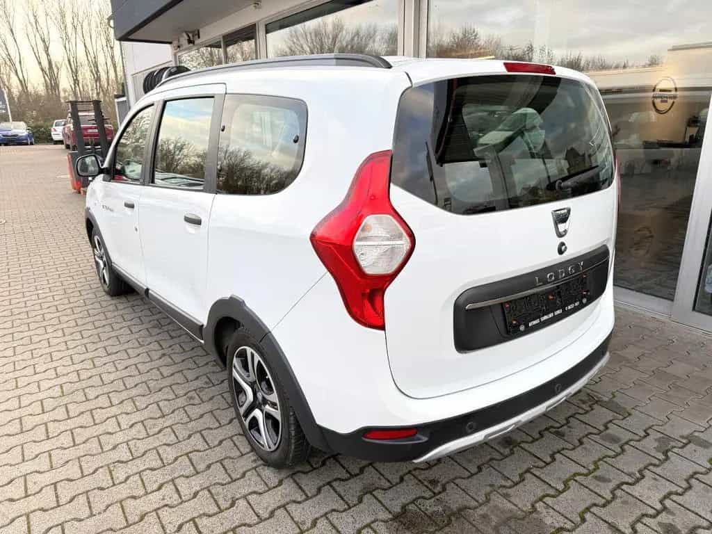 Dacia Lodgy Stepway *7-SITZER*NAVI*SITZH*KAMERA*CARPL 02/2022-photo-4
