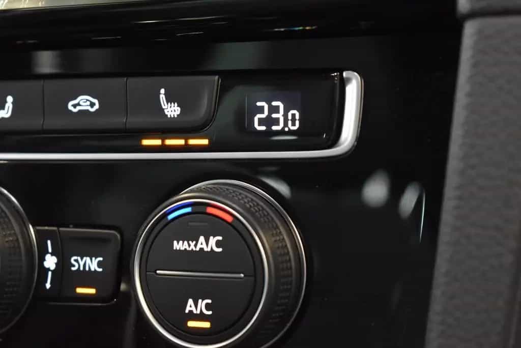 Volkswagen Golf VII R DSG Akrapovic 19 Pretoria Virtual Coc 08/2019-photo-28