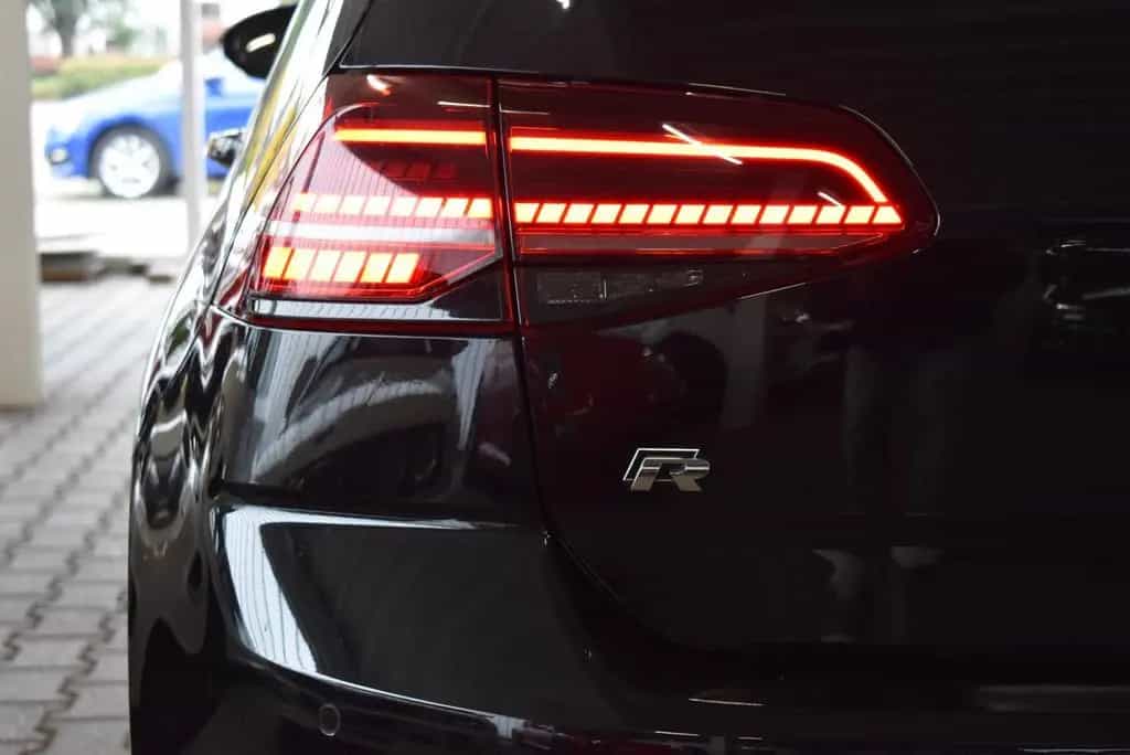 Volkswagen Golf VII R DSG Akrapovic 19 Pretoria Virtual Coc 08/2019-photo-3