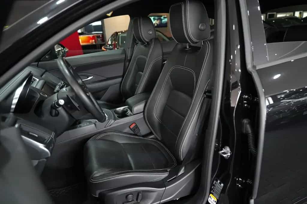 Jaguar E-Pace SE AWD*R-DYNAMIC*MERIDIAN*LED*20"LM*KAMER 07/2020-photo-11