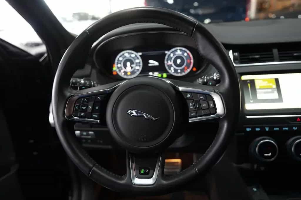 Jaguar E-Pace SE AWD*R-DYNAMIC*MERIDIAN*LED*20"LM*KAMER 07/2020-photo-15
