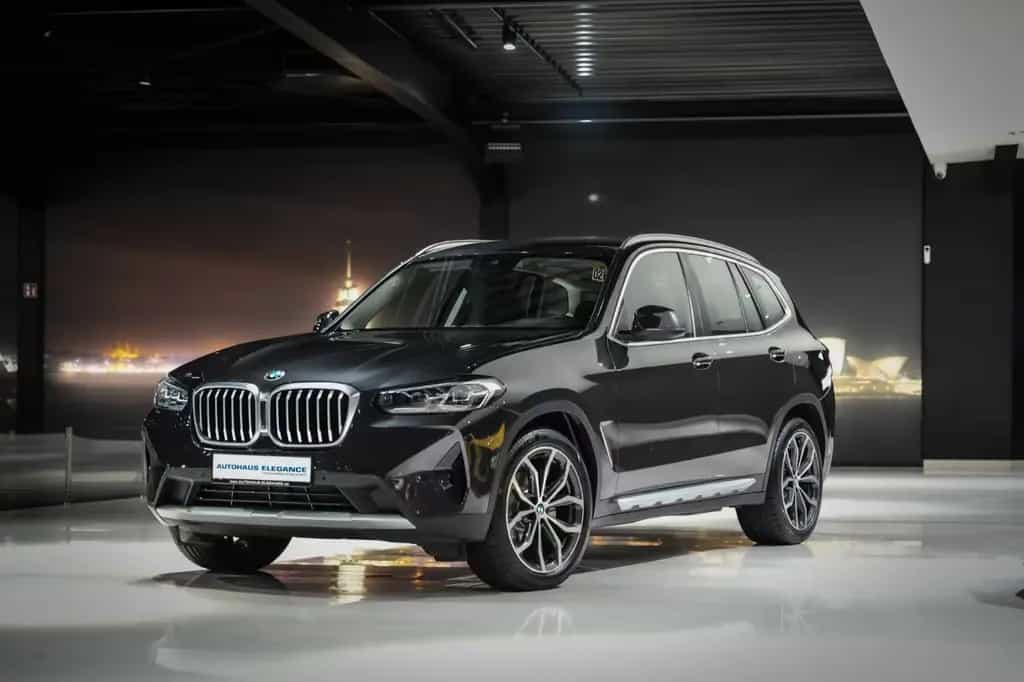 BMW X3 xDrive20i*LIVE-COCKPIT*LED*NAVI*20"LM*LEDER* 11/2021-photo-0