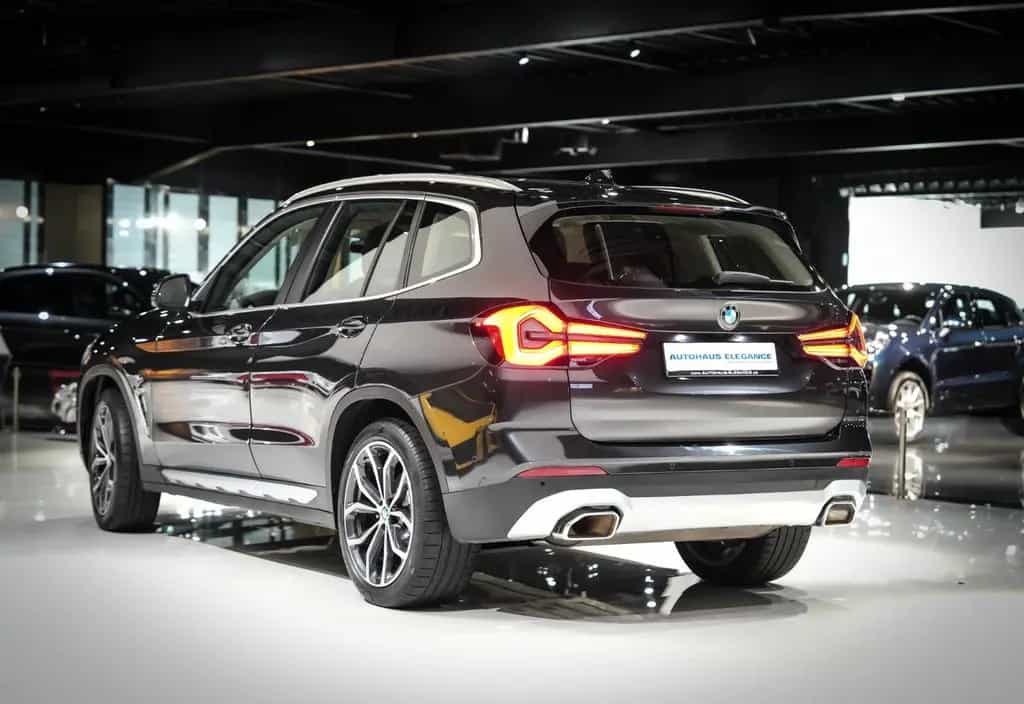 BMW X3 xDrive20i*LIVE-COCKPIT*LED*NAVI*20"LM*LEDER* 11/2021-photo-3