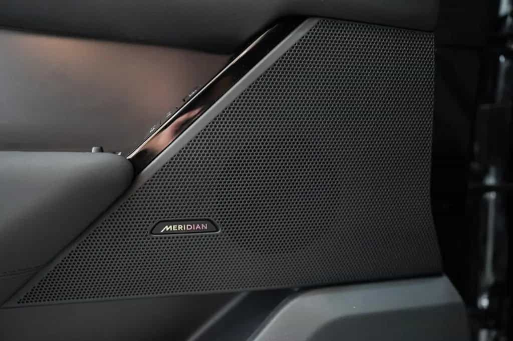 Land Rover Range Rover Rover Velar*R-DYNAMIC*MERIDIAN*360°KAM*NAV 12/2024-photo-18