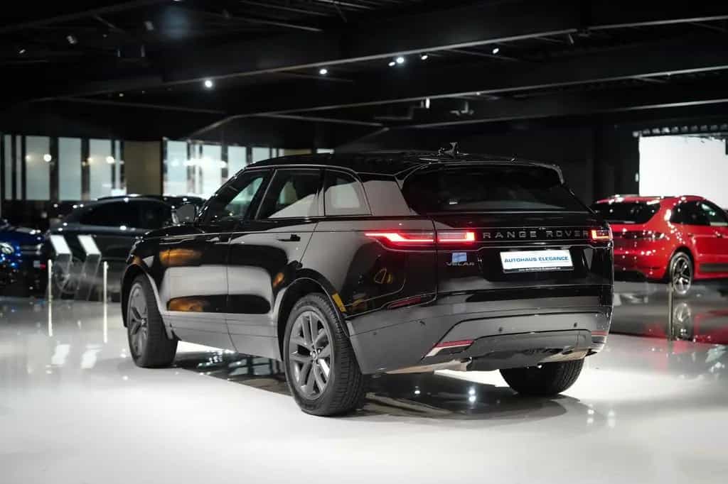 Land Rover Range Rover Rover Velar*R-DYNAMIC*MERIDIAN*360°KAM*NAV 12/2024-photo-2