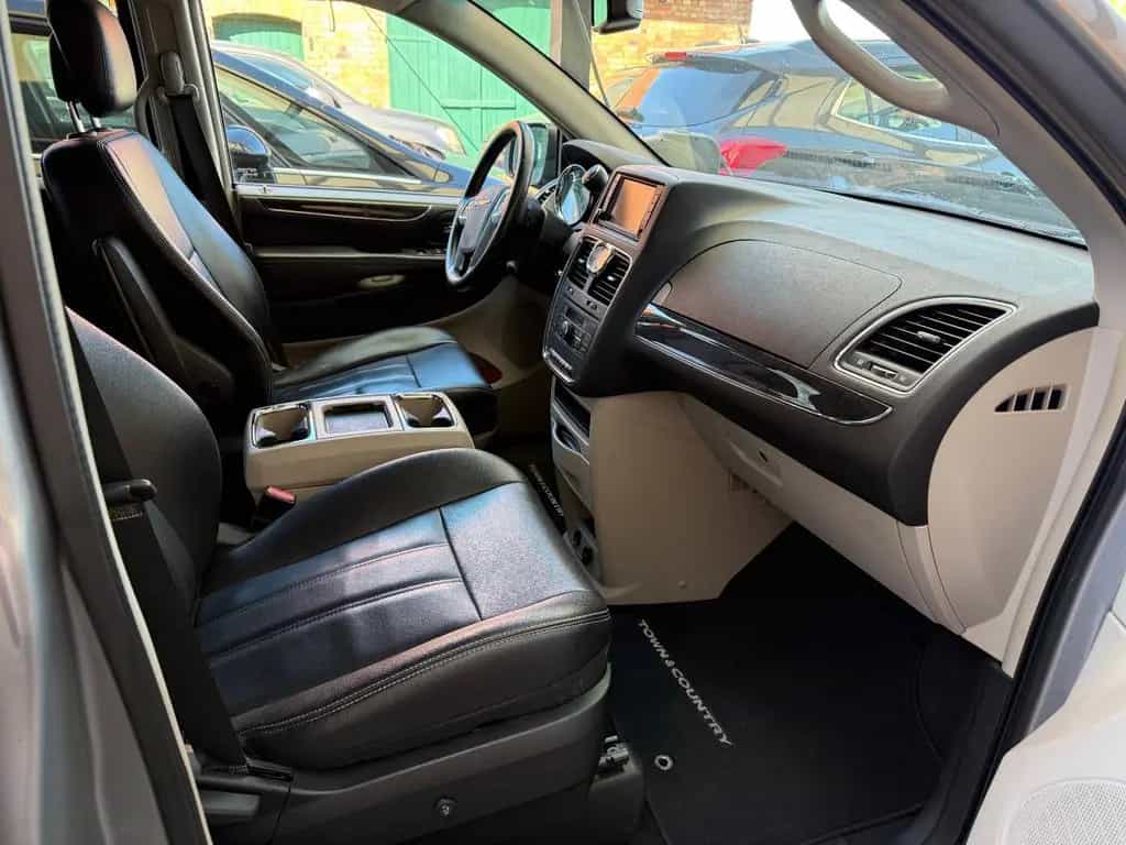 Chrysler Grand Voyager 3.6 V6+LPG Gas+7 Sitze+Rückf.+SHZ+ 10/2013-photo-12