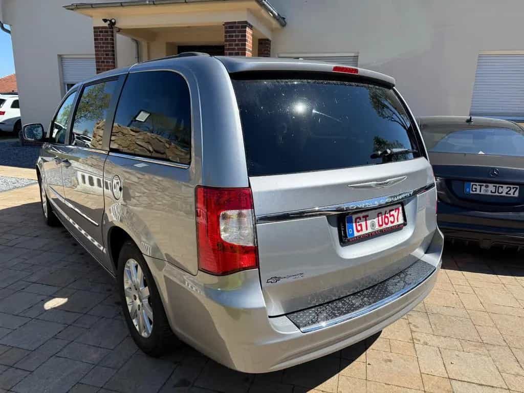 Chrysler Grand Voyager 3.6 V6+LPG Gas+7 Sitze+Rückf.+SHZ+ 10/2013-photo-1