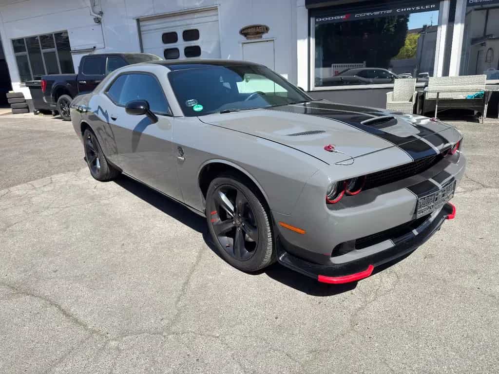 Dodge Challenger 5.7 V8 HEMI*LEDER*K&N*TÜV*SERVICE 03/2018-photo-2