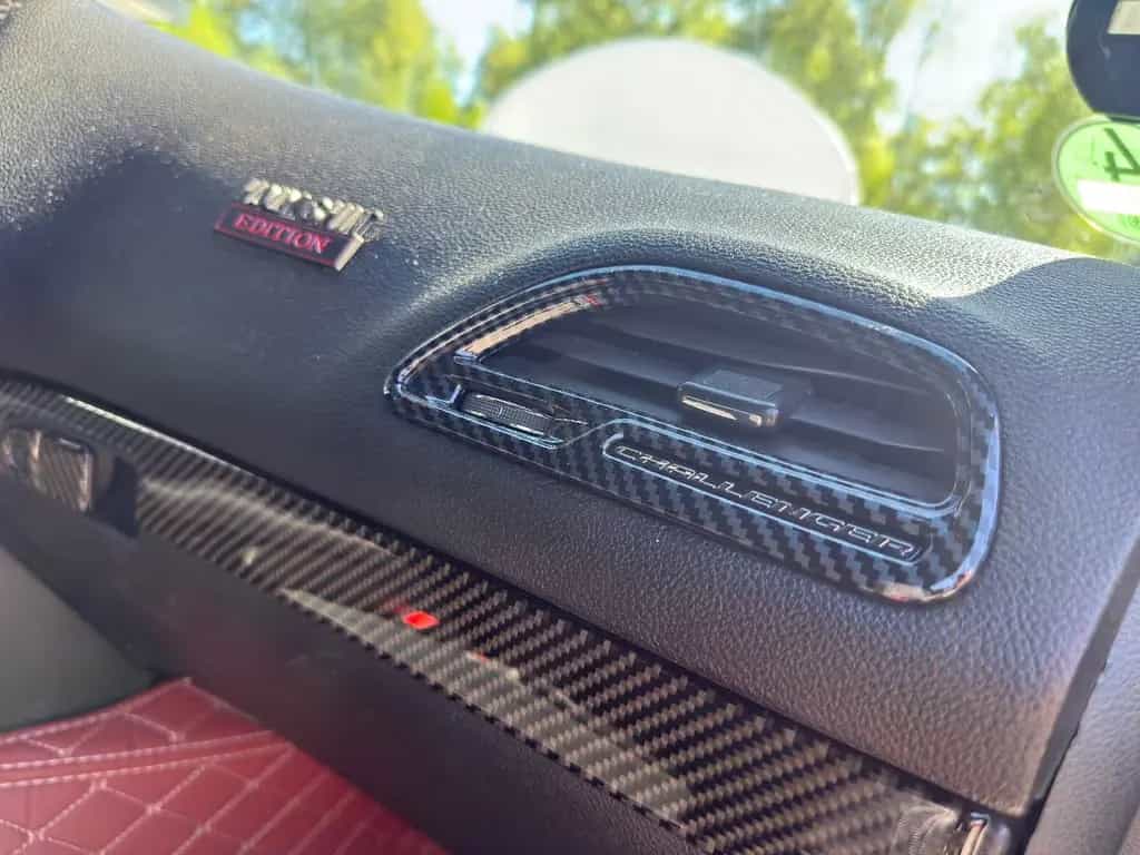 Dodge Challenger 5.7 V8 HEMI*LEDER*K&N*TÜV*SERVICE 03/2018-photo-23